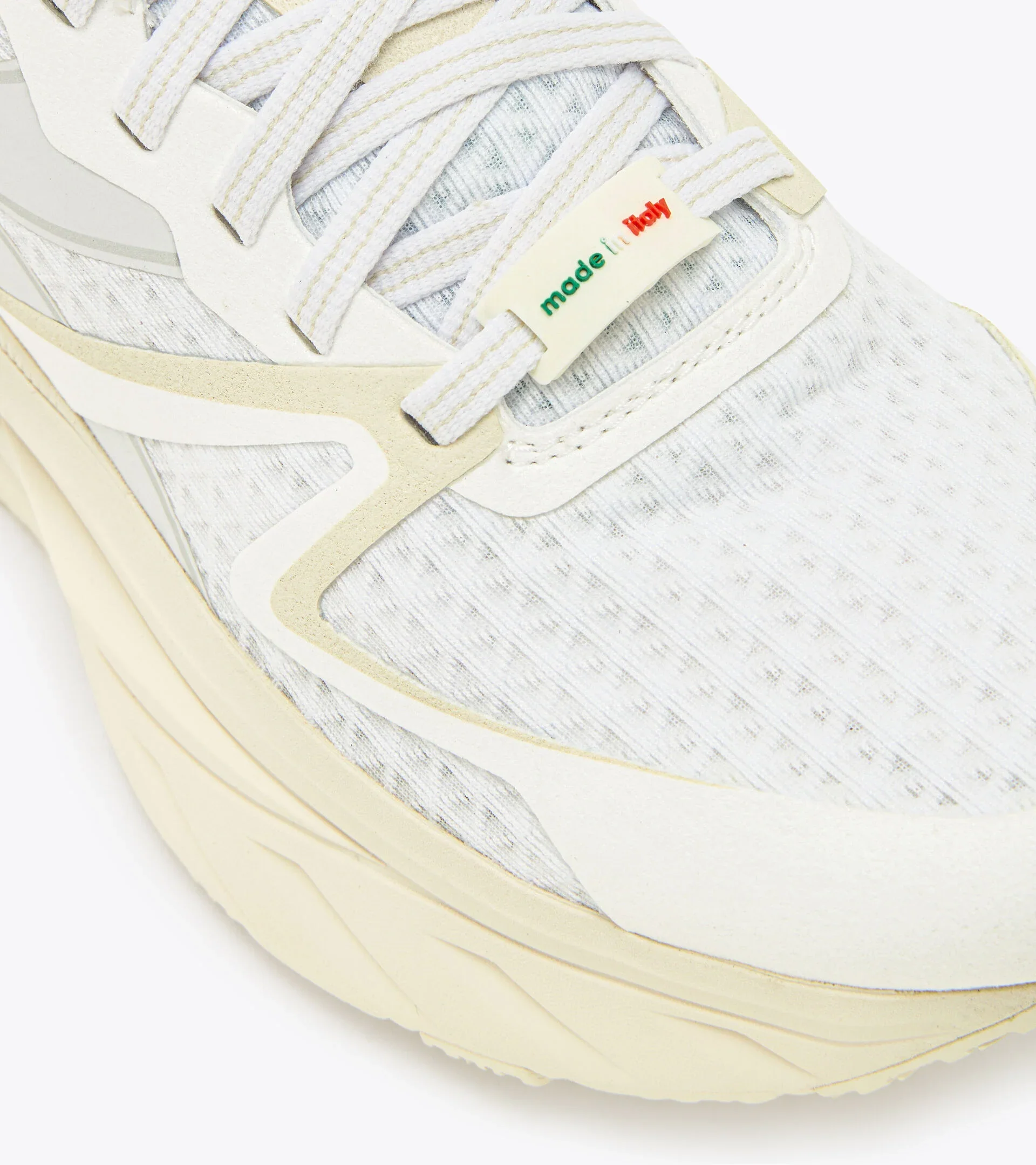 Diadora Men's Atomo V7000 White White Whisper White - Image 4