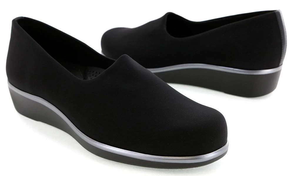 SAS Women's Bliss Black Slip-On - Image 5
