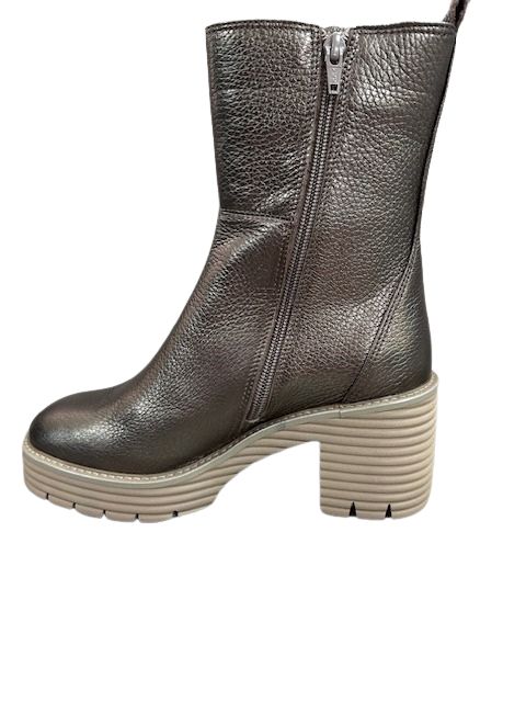 Softwaves Women's Margo Metal Taupe - Image 3