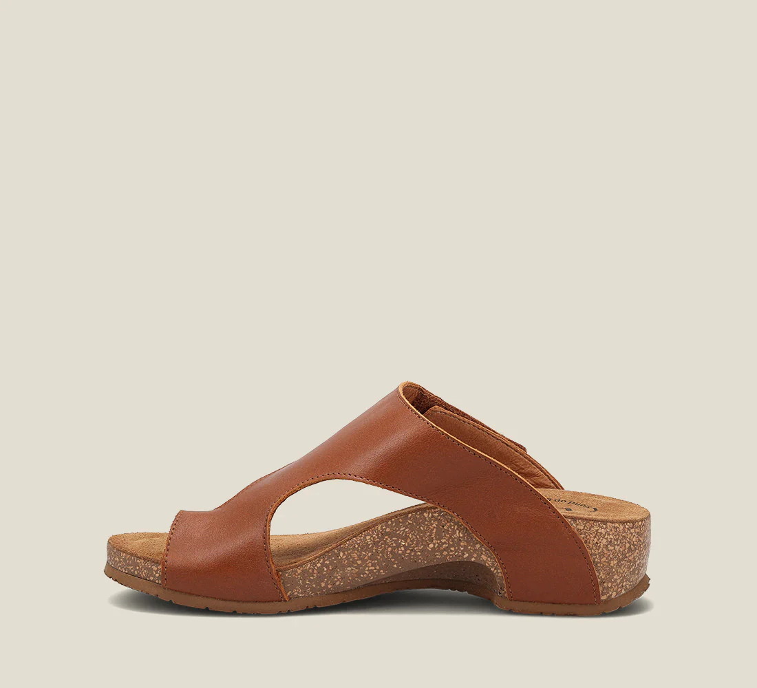 Taos Women's Loop Brandy - Image 2