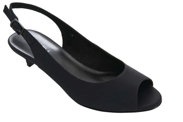 Vaneli Women’s Buckie Black
