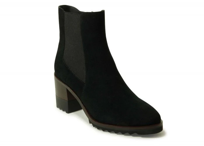 Vaneli Women's Holly Black Waterproof Suede